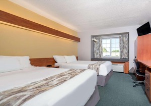 Microtel Inn & Suites by Wyndham New Ulm