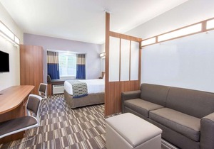 Microtel Inn & Suites by Wyndham Cadiz