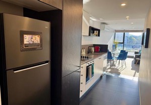 Midnight Luxe 1BR 1Bath Apartment 104 in the heart of Braddon Pool Sauna Secure Parking Wine WiFi