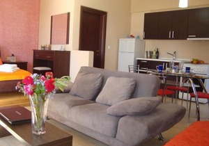 Mikros Gialos Apartments
