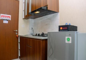 Mini Studio Room Apartment at Tifolia By Travelio