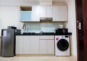 Minimalist Studio Menteng Park Apartment By Travelio