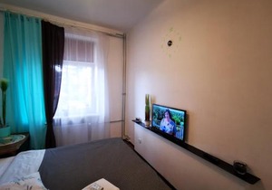 Mint studio apartment