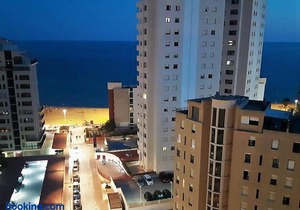Mirador apart