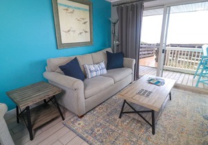 Mistral 8🌴☀--Gulf Front, Beautiful Views with Private Beach