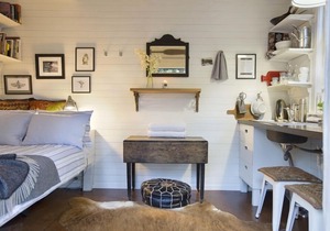 Misty Mountain Hut - Piha