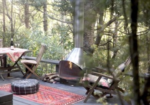 Misty Mountain Hut - Piha