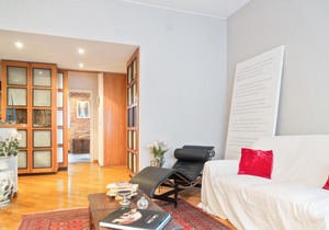 MM Bernini Roomy Apartment