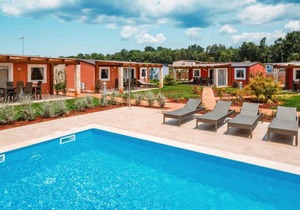 Mobilehome In Park Umag
