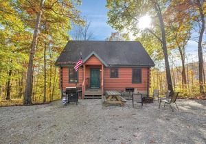 Mockingbird Cabin at Hummingbird Hills (Hocking Hills area)