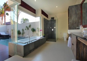 Moder Luxurious 1BR Getaway Villa, Seminyak! - 1Min To Eat Street! W/Priv Pool!