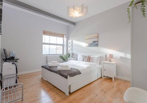 Modern 2 Bedroom Apartment in Heart of Hackney