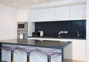 Modern 2bed with free Parking in the iconic Quartermile