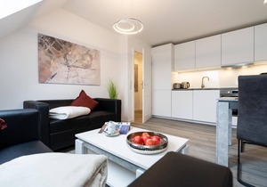 Modern 3-room app. for 4 pers. with parking space, WLAN, Nespresso machine.