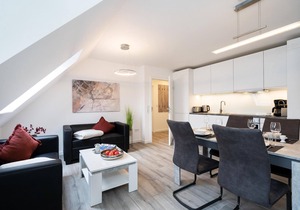 Modern 3-room app. for 4 pers. with parking space, WLAN, Nespresso machine.