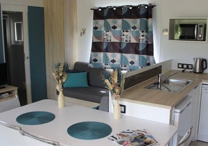 Modern 6-person chalet in the Frisian countryside, 3 bedrooms and WiFi