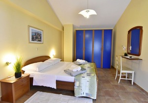Modern air-conditioned apartment Tar-Poreč FIORELA2 swimming pool Wi-fi game room