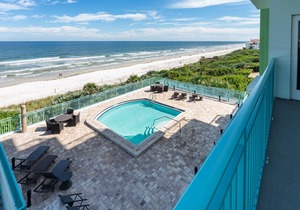 Modern and stylish 3 bed, 3 bath luxury condo on beautiful New Smyrna Beach