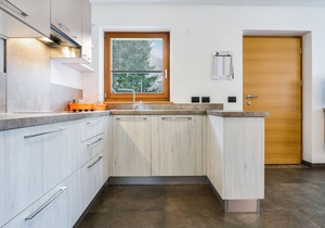 Modern Apartment "Il Mondo di Patty 4" with Garden, Mountain View & Wi-Fi