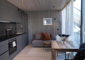 Modern apartment in Henningsvær