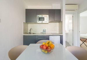 Modern apartment. Swimming pool and beachfront. Corralejo