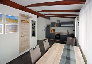 Modern apartment with plenty of space for 4 people