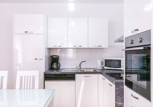 Modern apartment with 3 bedrooms, balcony and WiFi