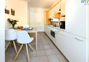 Modern apartment with balcony!