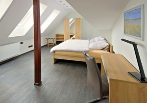 Modern apartment with plenty of space for 4 people