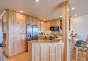 Modern Beauty on Private Street has Netarts Bay, Ocean Views, Putting Green!