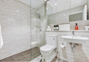 Modern & Cosy 2-Bedroom Apartment Hornsby