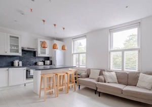 Modern & Cosy 2BR APT next to Clapham Common!