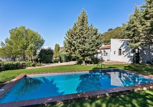 Modern Cottage in La Joya with Private Pool