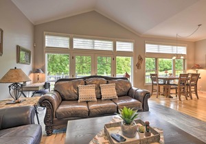 Modern Dalton Ranch Golf Club Home w/ Mtn View