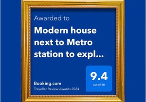 Modern house next to Metro station to explore Athens