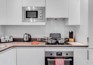 Modern & Light 2 Bed Flat in Central Birmingham