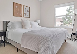 Modern Santa Clara 2BR w/ W/D, Gym, Pool, near highways, by Blueground