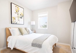 Modern & Stylish 3 Bedroom Townhouse
