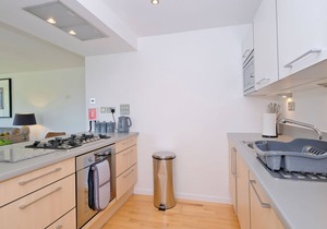Modern two bedroom Aberdeen apartment with river views