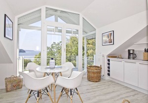 Modern vacation apartment with balcony, sea view - Ferienresidenz Zwei BoddenFeWo 1-5