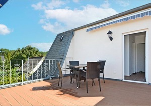Modern vacation apartment in Koserow with terrace - only 350 m to the sea - Haus Usedom