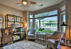 Modern Vancouver Townhome - Right on Main St!
