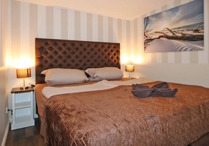 Moderner 2-zimmer Bungalow mit Herrlicher Terrasse - 40 m vom Strand Entfernt!
