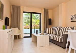 Mojacar Playa 3p 6 - Two Bedroom Apartment, Sleeps 6
