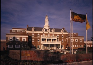 Molly Pitcher Inn