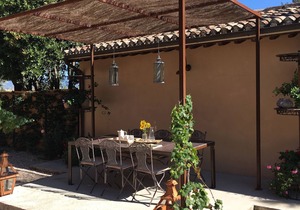 Monaldesca Villa with private pool between Spello and Assisi