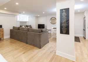 Monkland Village Apartment