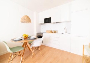 Monsanto Hill House - NO. 565 R/C E