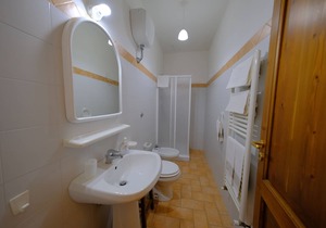 MONTEGONFOLI 4, Apartment for 4 adults with amazing views on San Gimignano