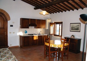Montegonfoli 5 Apartment in San Gimignano for 4 + 2 with great views